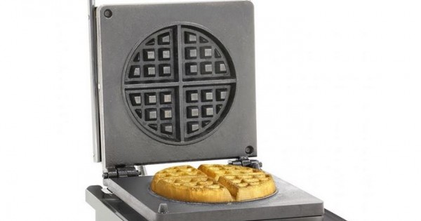 Máy làm bánh waffle tròn Ges 75 Roller grill hình thực tế