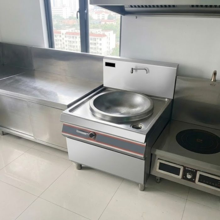 bep-dien-tu-cong-nghiep-mat-lom-15kw-duong-kinh-chao-phi-chat-luong-2